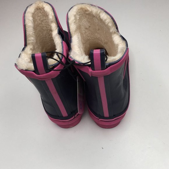 Lily & Dan girl's faux fur lined rain boots. NWT in navy and pink. - Picture 4 of 7